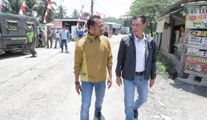 Serap Aspirasi Warga, Jaro Ade Cek Pembangunan Infrastruktur dan Kunjungi Warga Rumpin