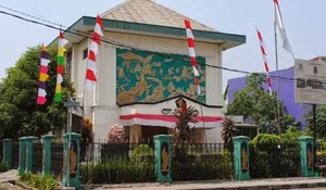 Koleksinya Bukan Kaleng-kaleng! Napak Tilas di Museum Perjuangan Bogor, Ada Senjata hingga Uang Kuno