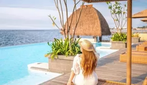  Bukan di Bali atau Lombok, Ternyata Ada Satu-Satunya Hotel di Tepi Pantai Ancol