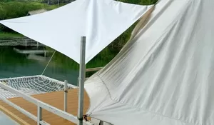 Garut Punya Nih! Kuy Glamping di Atas Air dengan View Gunung Guntur yang Memukau