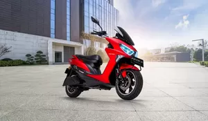 Body Mirip Yamaha NMAX! Motor Listrik Rp 20 Jutaan Ini Tempuh Jarak 150 Km Sekali Cas