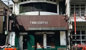 Mau Coba Kafe yang Bernuansa Jadul di Surya Kencana? Fanaticoffe Bisa Jadi Pilihan yang Tepat