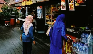 Pasar Apung Tak Seramai Dulu: Pendapatan Pedagang Turun Drastis