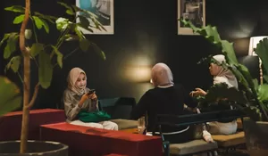 Ngopi Santai dengan Nuansa Kalcer di Manga Public Space Bogor, Bisa Nongkrong Sampai Dini Hari!