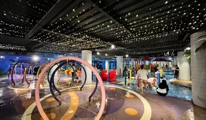 Cocok Banget untuk Liburan Akhir Tahun! Yellow Bee Resort Cililitan Punya Indoor Waterpark Eksklusif Pertama di Jakarta
