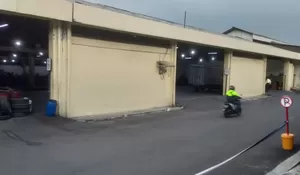 Imbas Penutupan TikTok Shop, Ratusan Pegawai JNT Depok Kena PHK 