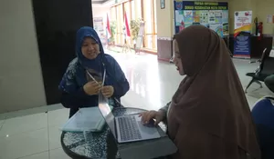 Dosen UPN Veteran Jakarta Dampingi SPP IRT di Kota Depok : Bentuk Pengabdian Pada Masyarakat