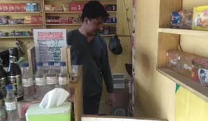 Maling Satroni Toko Jamu di Depok Saat Penjaga Toko Sedang Tidur Lelap
