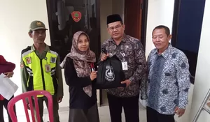Puluhan Ibu Hamil di Kelurahan Jatijajar dapat Bantuan Pangan Segar, Cegah Kelahiran Balita Stunting