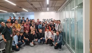 Indosat Ooredoo Hutchison, XL Axiata, Axiata Digital Labs, dan AWS Kolaborasi Memperkenalkan SinergiAPI Portal di Indonesia