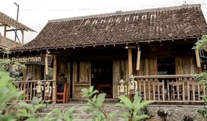 Gak Ada di Tempat Lain, Wisata Dusun Kuliner Berada di Tengah Kebun Apel dan Jeruk