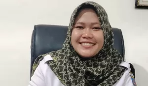 Lurah Pangkalanjati Baru Depok Ajak Balita Ditetesi Vitamin A