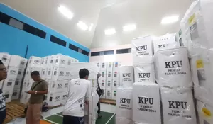 Semua Kotak Suara di Kecamatan Cipayung Tiba di Gudang Logistik, Segini Jumlahnya