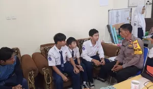 Ponsel Pelajar di Depok Dibawa Kabur Ojek Online Gadungan, Begini Modusnya  