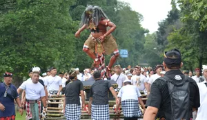 Kemeriahan Parade Budaya di Pura Widya Dharma Cibubur, Tampilkan Beragam Kekayaan Budaya dan Spiritualitas Hindu yang Kental