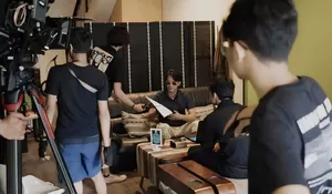 Lebih Dekat Dengan Pesinetron Muda, Surya Rangga Kusumah, Kembangkan Diri Jadi Sutradara, Kejar Prestasi Hingga Internasional : Habis