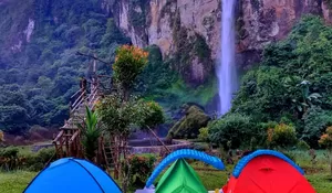 Keindahan Curug Tersembunyi di Cianjur Ini Dijamin Bikin Jatuh Cinta! Bisa Menikmati Keindahan Air Terjun Sambil Camping Juga Loh