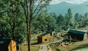 Glamping Canggih yang Serasa Masuk ke Negeri Dongeng dengan Vibes Alamnya yang Syahdu! Cocok Banget Buat Jadi Tempat Healing