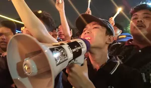 1.000 Lilin Solidaritas Pelajar Depok untuk Korban Tragedi SMK Lingga Kencana