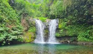 Coba Nikmati Kesegaran Air Terjun Kembar Unik yang Berada di Kaki Gunung Galunggung Tasikmalaya Ini!