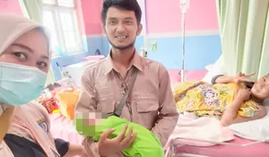 Ya Ampun! ODGJ 15 Tahun di Depok Melahirkan di Toilet Masjid