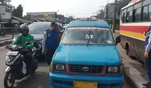 Empat Trayek Angkot Segera Dihapus, Ternyata Ini Alasannya