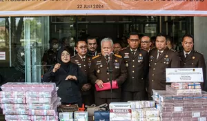 Kejagung Pastikan Suami Dewi Sandra Segera Disidang, Berkas Harvey Moeis-Helena Lim Dilimpahkan ke Kejari Jaksel