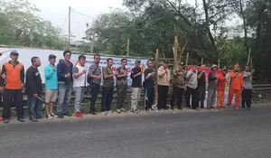 Kelurahan Boponter Depok Berantas Sampah Liar di Sepanjang Jalan Raya Citayam