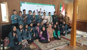 Alhamdulilah! PCNU Depok Bagikan 100 Beasiswa Saat Pelantikan, Sebagian Besar Penerima Ijasahnya Tertahan di Sekolah