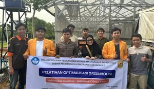 Hilangkan Jamur Mata Kodok dan Hama Tikus, Tim Pengabdian Masyarakat Universitas Jayabaya Terapkan Smart Greenhouse di Bogor