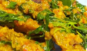 Gak Nyangka Kalau Ikan Tongkol Diginiin Rasanya Enak Banget! Cek Resep Simpel Rica Rica Ikan Tongkol Kemangi Ini