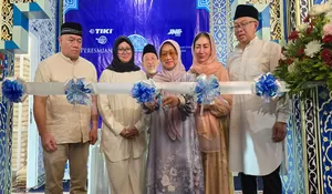 Pendiri TIKI dan JNE Resmikan Masjid Nur’aini 