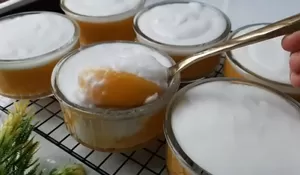 Bisa Buat Kue Talam Labu Kuning dengan Tekstur Lumer yang Tampilannya Kaya Dessert Mewah!