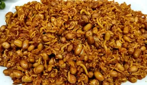 Rasanya yang Pedas dan Gurih, Membuat Sambal Teri Kacang Ini Nikmat Dimakan Bareng Nasi Hangat!