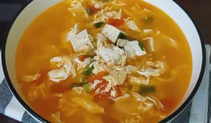 Menu Sarapan Simple Satset yang Enak dari Olahan Tahu dan Telur, Cobain Resep Sup Tahu Telur Tomat Ini!