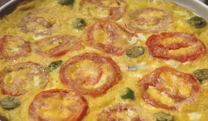 Perpaduan Olahan Telur dan Tomat Ternyata Enak dan Seger Banget, Bisa Jadi Menu Sarapan Simple!