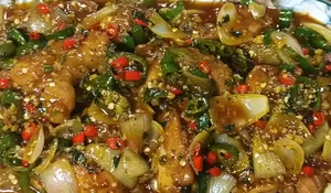 Bingung Mau Mengolah Ayam Gimana? Perlu Coba Nih Resep Ayam Kecap Lada Hitam yang Super Nikmat, Bikin Nagih Ini!