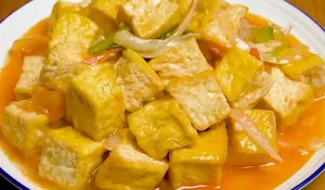 Punya Tahu Kuning Bingung Dibuat Apa? Yuk, Coba Masak Tahu Kuning Asam Manis yang Rasanya Enak dan Gampang Buatnya!