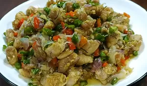 Ternyata Olahan Ayam Dimasak dengan Sambal Matah Rasanya Enak dengan Gurih, Pedas, dan Bikin Ketagihan!