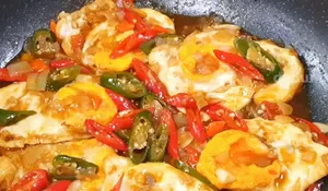 Siapa Bilang Akhir Bulan Gak Bisa Makan Enak? Perlu Cobain Nih Olahan Telur Ceplok Spesial yang Rasanya Nikmat dan Buatnya Gampang!
