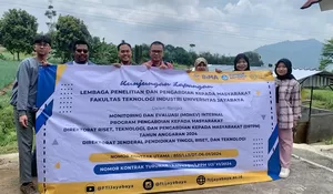 Genjot Produktivitas Siswa SMK Al Masum Mardiyah Cianjur, Dosen dan Mahasiswa Universitas Jayabaya Ajarkan Pembuatan Eco Enzym