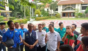 Sah! UMK Depok Ditetapkan Gubernur : Buruh Pertanyakan Penetapan UMSK Tak Sesuai