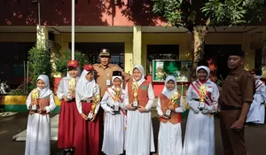 Mengintip Prestasi SDN Kalimulya 1 Depok : Tujuh Siswa Raih Prestasi Lomba Bahasa Inggris