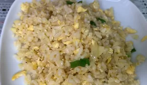 Bahannya Simple dan Buatnya Gampang, Resep Nasi Goreng Bawang Putih ala Jepang Ini Cocok Untuk Menu Sarapan Satset!