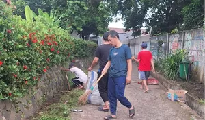 Libur Panjang, Warga RW14 Bojongsari Depok Kerja Bakti 