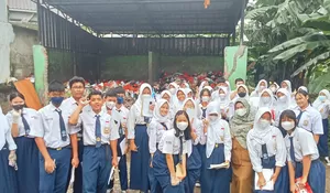 P5 Bikin SMP Negeri 5 Depok Semangat Kurangi Sampah : Usung Tema Gaya Hidup Berkelanjutan