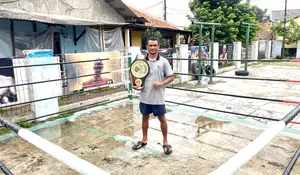 Silem Amanatun Soe, Petinju Depok yang Harumkan Negara, Berlatarbelakang Kenakalan Remaja, Pernah Ditahan di Polsek, 15 Tahun Bertinju : Bagian 1