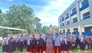 Siswa SMPN 34 Depok Diedukasi Lestarikan Sungai