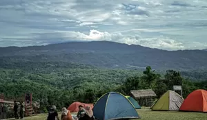 Camping di Wisata Alam Bukit Baros Ini Sudah Bisa Nikmati Pesona City Light dan Pegunungan dengan Bayar Cuma Rp 10 Ribu!