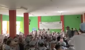 Siswa SMKN 2 Depok Tuntut Transparansi Anggaran Foto Angkatan : Sekolah Sebut Aksi Protes Hanya Miskomunikasi